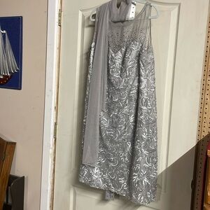 Ignite evenings by Carollin 20 W silver sleeveless dress women